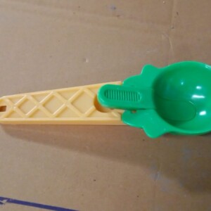1-Piece Plastic Ice Cream & Watermelon Scooper with Trigger Dipper