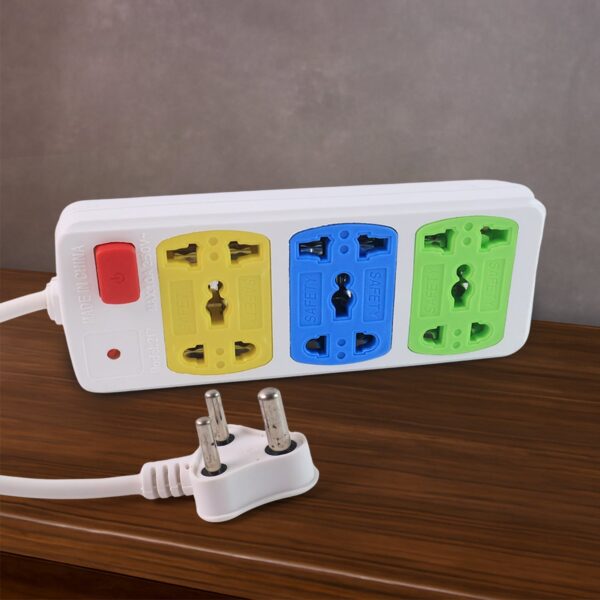 Compact 3-Socket Universal Extension Board (1 Pc) Compact 3-Socket Universal Extension Board (1 Pc)