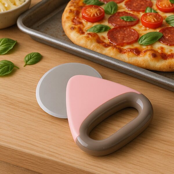HomeChef Ergonomic Pizza Cutter with Stainless Steel Rotating Blade (1 Pc) HomeChef Ergonomic Pizza Cutter with Stainless Steel Rotating Blade (1 Pc)