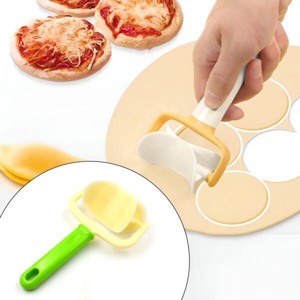 Plastic Cake Ball Cutter – Round Roll Forming Mold for Baking & Puri Making (1pc)
