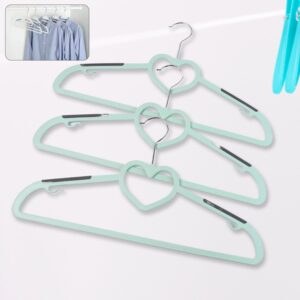 Plastic Clothes Hangers, Slim & Durable Space-Saving Hangers (3 Ps) Plastic Clothes Hangers, Slim & Durable Space-Saving Hangers (3 Ps)
