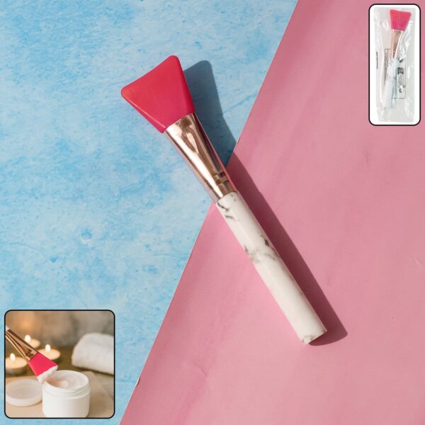 Silicone Face Mask Applicator Brush – (1 Pc)