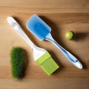 Spatula and Pastry Brush for Cake Mixer Spatula and Pastry Brush for Cake Mixer