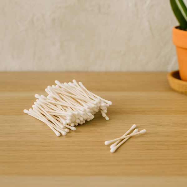 Tulips Paper-Stick Cotton Swabs – (100 Pc / Set) Tulips Paper-Stick Cotton Swabs – (100 Pc / Set)