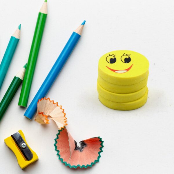 Cute Smile Emoji Eraser Set – Perfect for Kids (4pc Set) Cute Smile Emoji Eraser Set – Perfect for Kids (4pc Set)