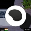 Mouse pad with wrist support